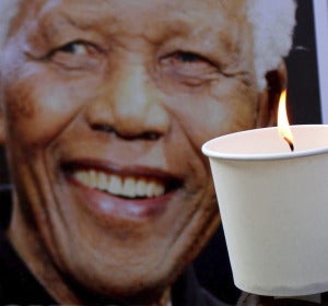Tributo a Nelson Mandela (6-12-2013)