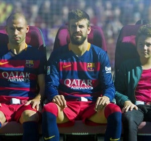 Una imagen del vídeo de seguridad de Qatar Airways con los jugadores del FC Barcelona