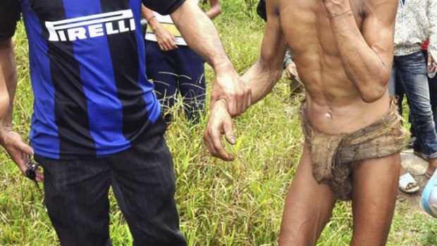 Hoa Van Lang tras ser encontrado en la jungla