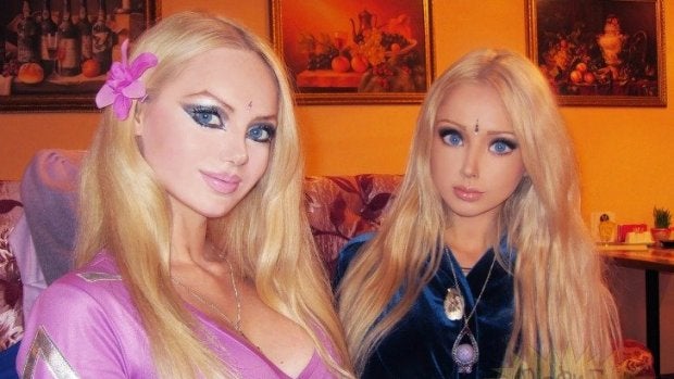 Su mejor amiga también quiere ser como Barbie