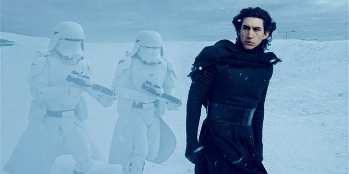 Adam Driver como Sith Kylo Ren