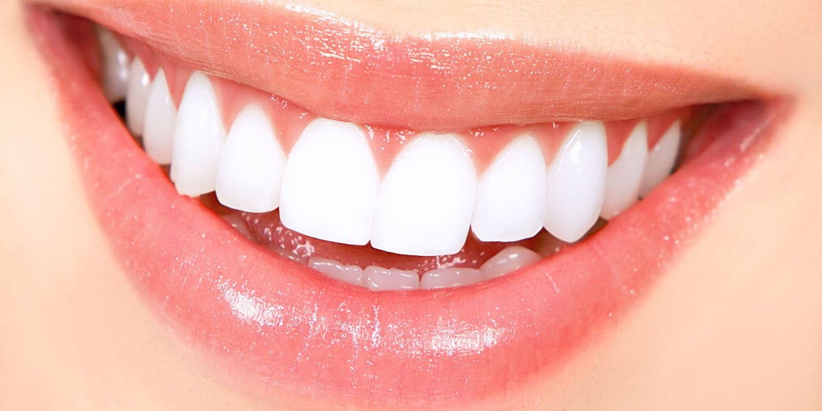 Imagen de la sonrisa de una mujer