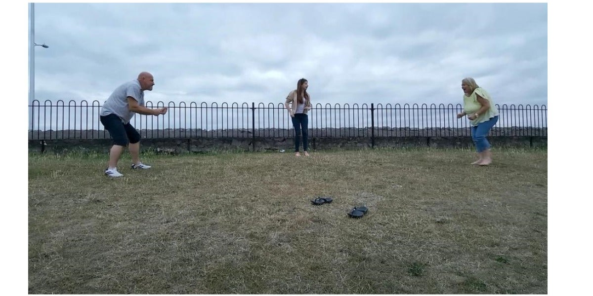 Una pareja se queda inconsciente al intentar hacer el famoso baile de Dirty Dancing
