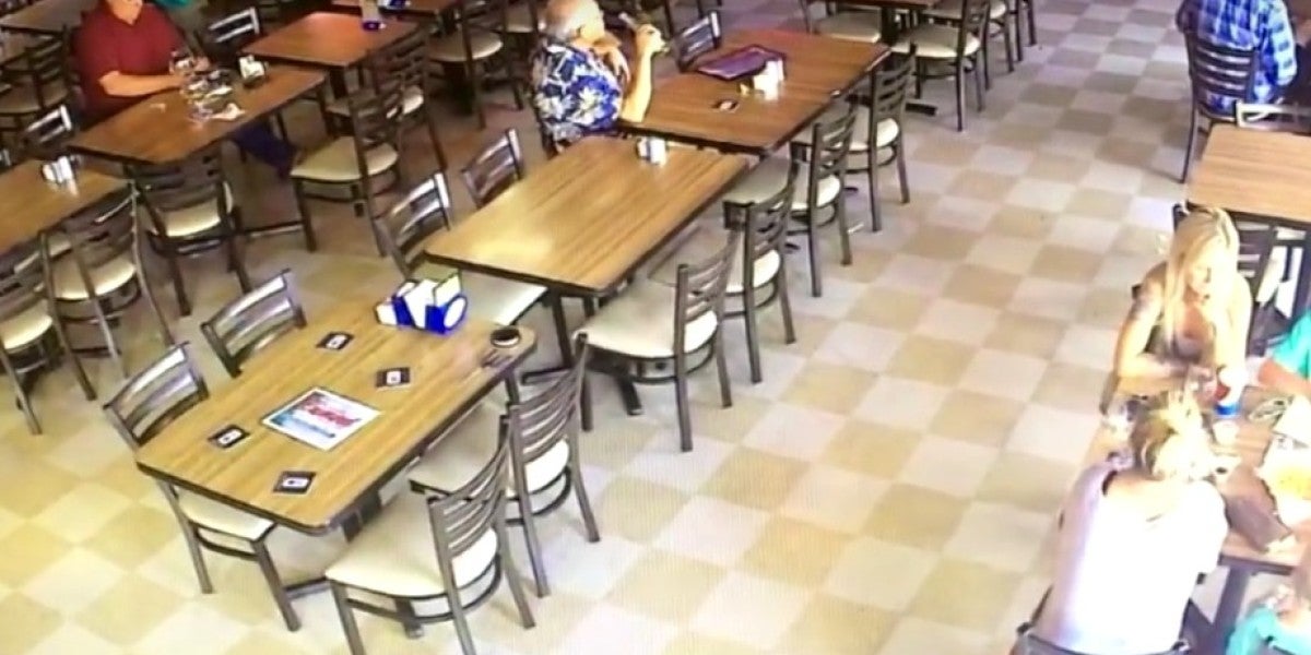 Fenómenos paranormales en un bar de California