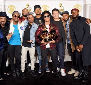 Bruno Mars gana seis Grammy Bruno Mars gana seis Grammy