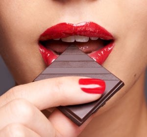 Comer chocolate te ayudará a cuidar tu corazón Comer chocolate te ayudará a cuidar tu corazón
