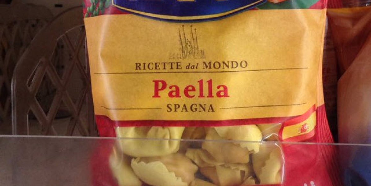 Pasta rellena de paella