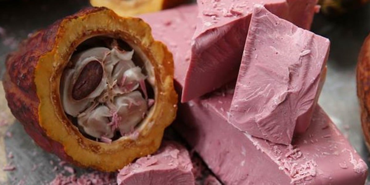 La semilla del cacao Ruby, responsable del chocolate rosa