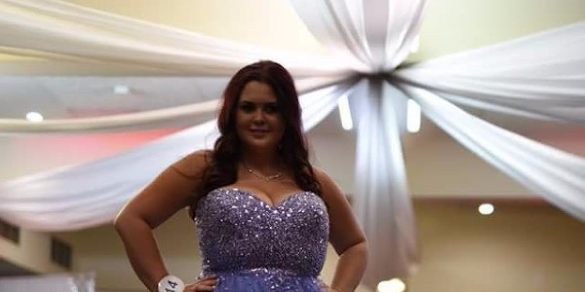 En su baile de graduación