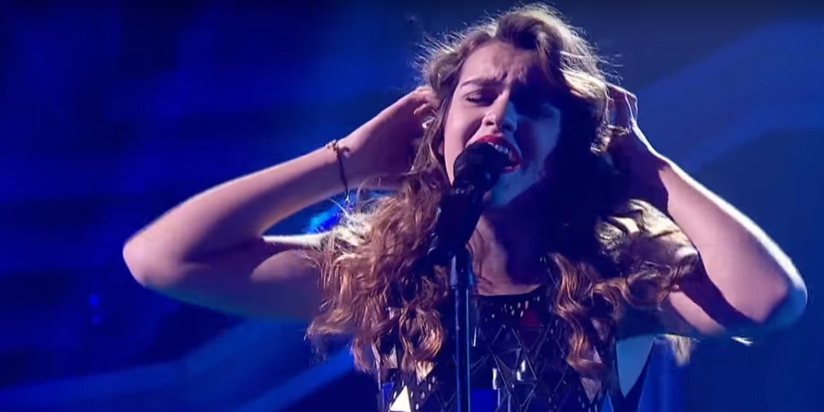 Amaia Romero interpretando 'Love On The Brain' de Rihanna