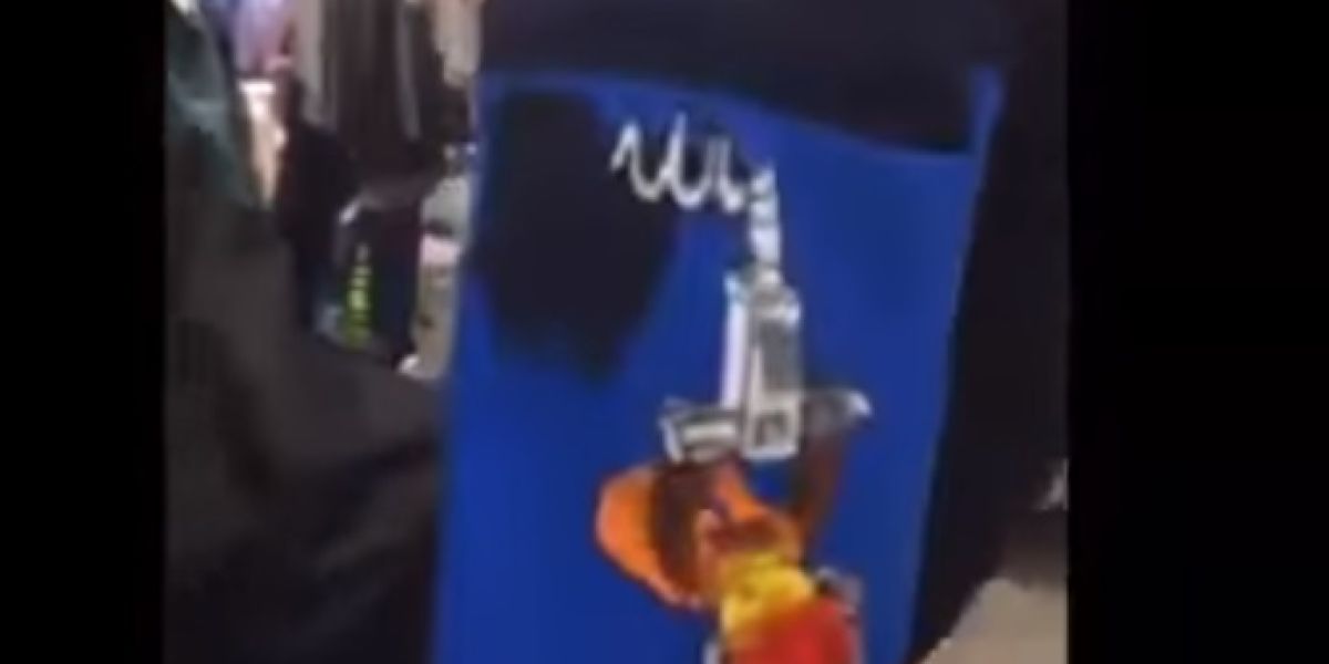 Los calcetines que H&M ha tenido que retirar