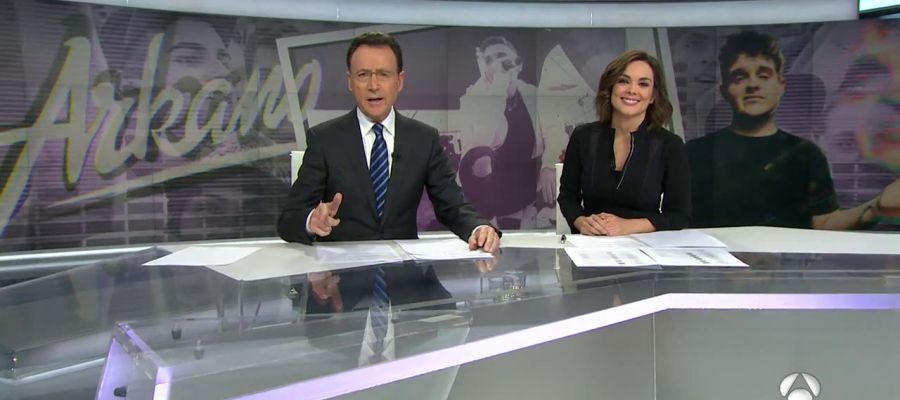 Matías Prats arrasa con su rap en el Informativo de Antena 3