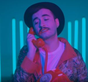 El videoclip 'Nada personal' de Varry Brava El videoclip 'Nada personal' de Varry Brava