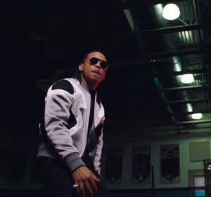 Wisin y Ozuna en el vídeo de 'Quisiera Alejarme' Wisin y Ozuna en el vídeo de 'Quisiera Alejarme'