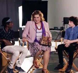 Paquita Salas con los niños de 'Stranger Things' Paquita Salas con los niños de 'Stranger Things'
