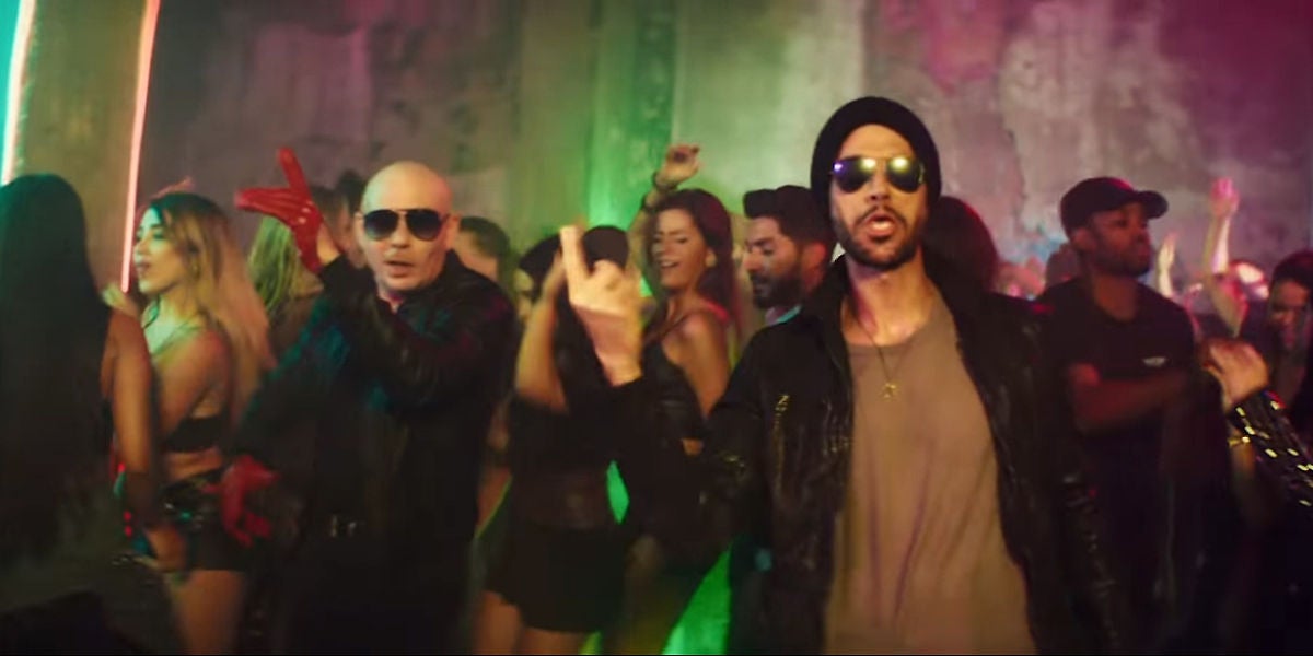 Pitbull y Enrique Iglesias en el vídeo de 'Move To Miami'