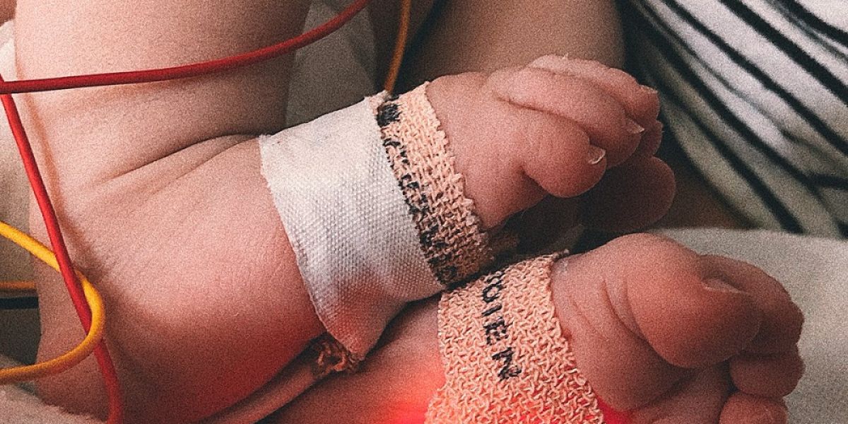 un padre muestra las vergüenzas de la sanidad española