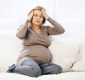 Las náuseas en el embarazo aumentan el riesgo de trastornos neurológicos del bebé