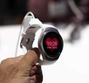 Gear S2
