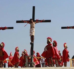 Crucifixiones en Filipinas durante la Semana Santa