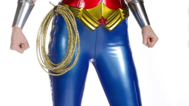 Adrianne Palicki es 'Wonder Woman'