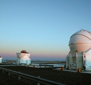 Very large telescope
