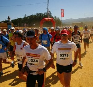 Participantes en los 101 kilómetros de La Legión de Ronda 