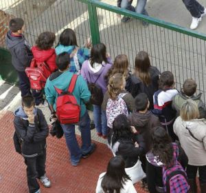Puerta de un colegio Puerta de un colegio