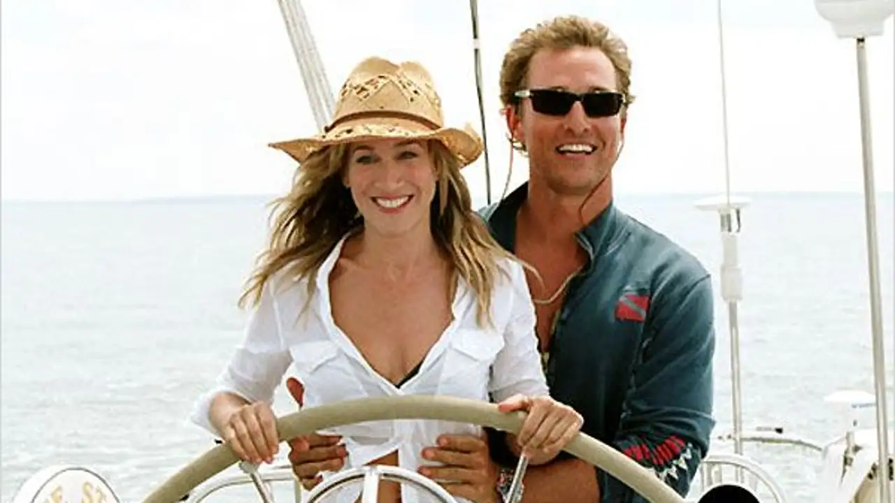 Velero en el que se sumergen los actores de la película 'Novia por contrato' Velero en el que se sumergen los actores de la película 'Novia por contrato'