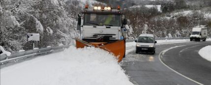 Hasta 34 provincias se encuentran en alerta por fuerte oleaje, nevadas o viento, seg&uacute;n informa la web de la Agencia Estatal de Meteorolog&iacute;a (Aemet).