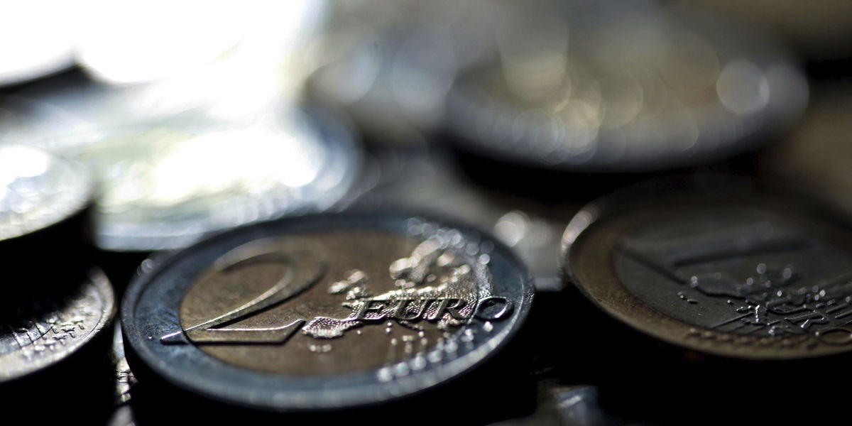 Monedas de 2 y 1 euro