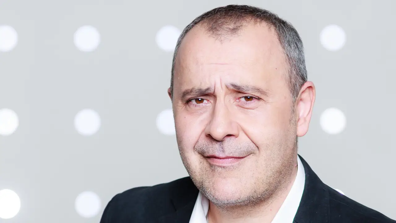Carlos Rodríguez, presentador de Como el perro y el gato Carlos Rodríguez, presentador de Como el perro y el gato