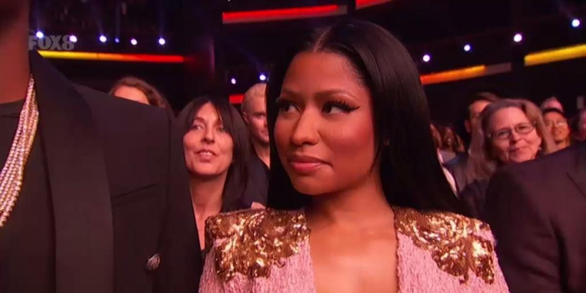 La cara de Nicki Minaj al ver a JLo bailando 'Anaconda'
