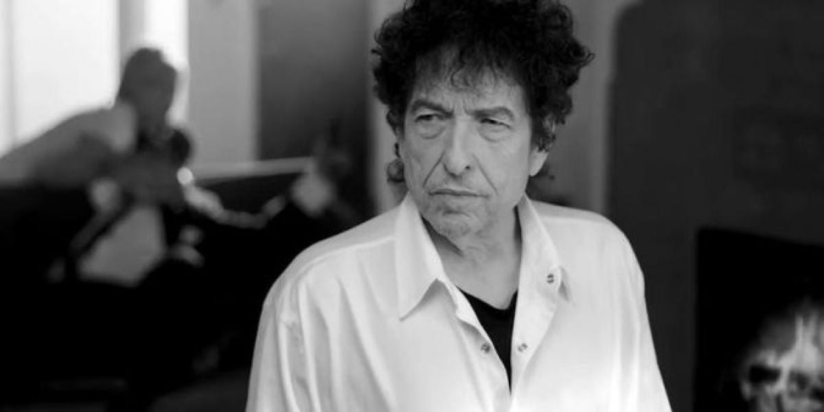 Bob Dylan, en el videoclip de 'The night we called it a day'