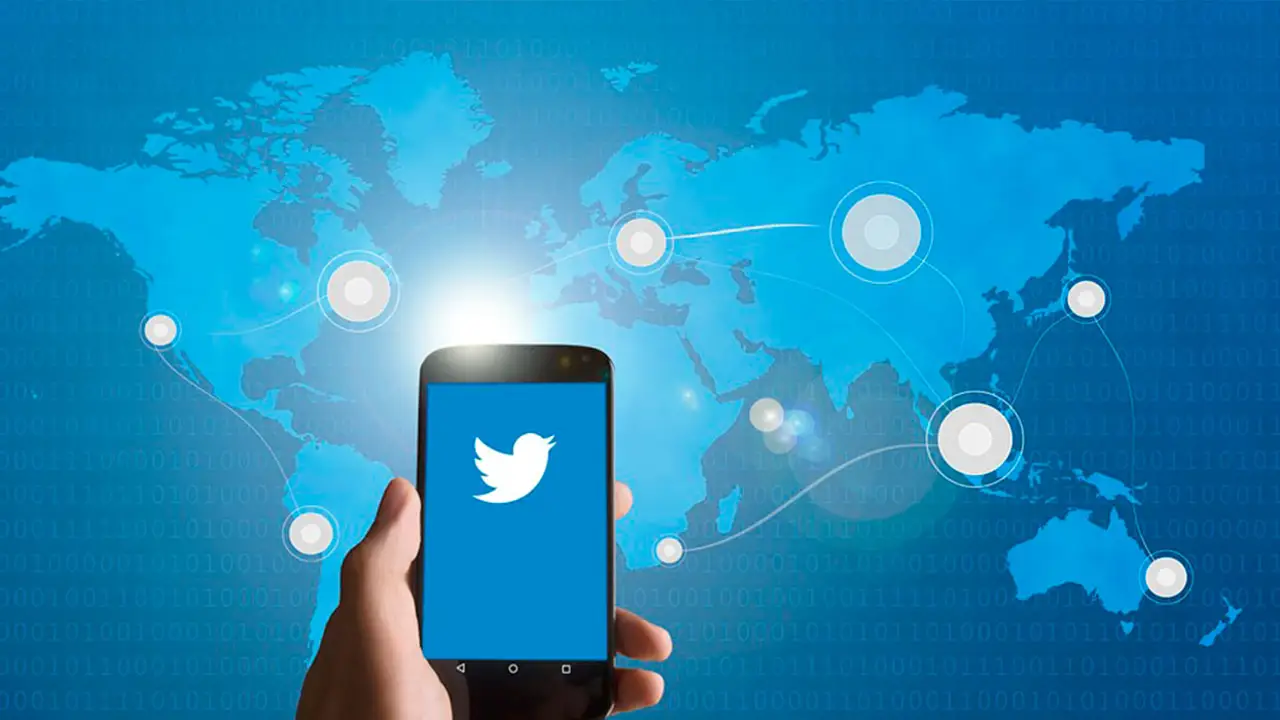 Twitter Twitter
