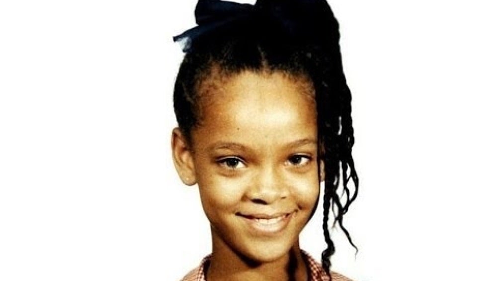 Rihanna niña