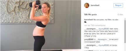 Bar Refaeli, embarazada y sin maquillar