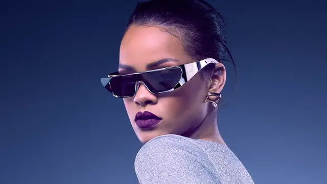 Gafas de sol diseñadas por Rihanna para Dior