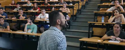 Estudiantes durante un examen de Selectividad Estudiantes durante un examen de Selectividad