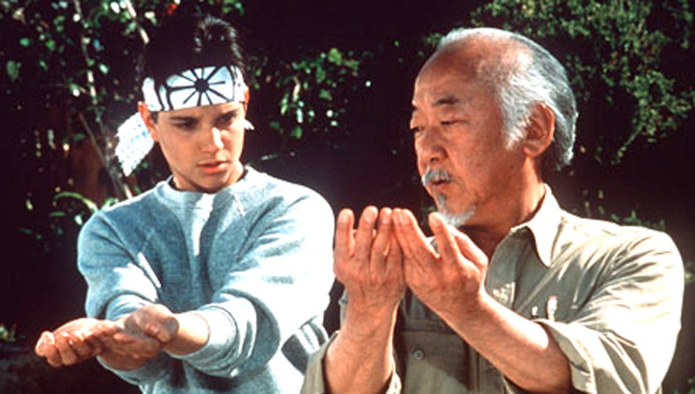 Daniel San y el Señor Miyagi en Karate Kid