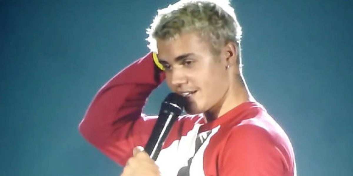 Justin Bieber durante un concierto en New Jersey