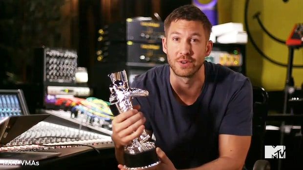Calvin Harris agradece su galardón en los MTV Video Music Awards