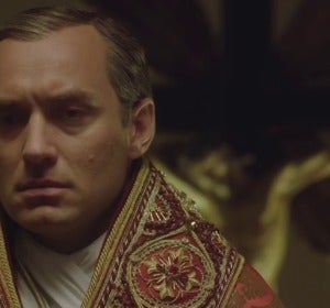 Frame 38.984337 de: 'The Young Pope' desembarca en Venecia Frame 38.984337 de: 'The Young Pope' desembarca en Venecia