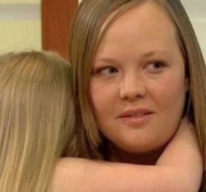 La pequeña Nevaeh y su madre en el programa de televisión | Good Morning Britain La pequeña Nevaeh y su madre en el programa de televisión | Good Morning Britain