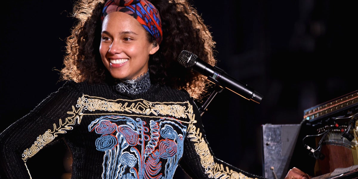 Alicia Keys presentando su nuevo disco 'Here' en Times Square