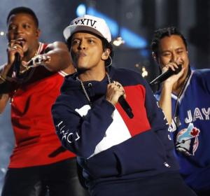 Bruno Mars en los MTV Europe Music Awards (EMAs) Bruno Mars en los MTV Europe Music Awards (EMAs)