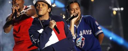 Bruno Mars en los MTV Europe Music Awards (EMAs)