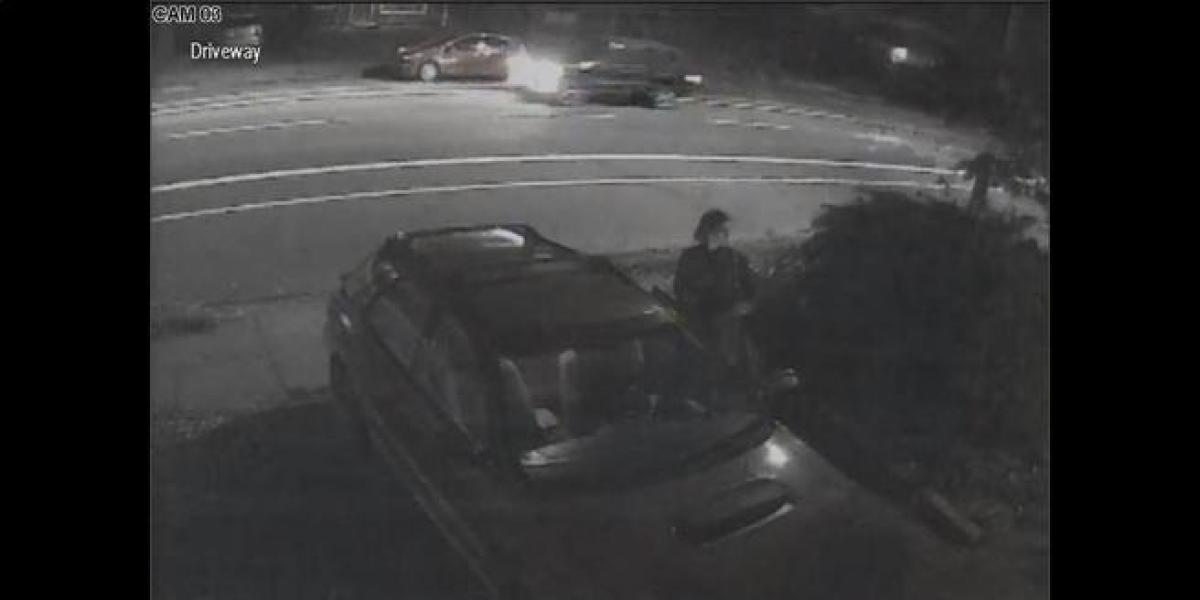 Le roban el coche por error y se lo devuelven con una nota y 30 dólares para gasolina