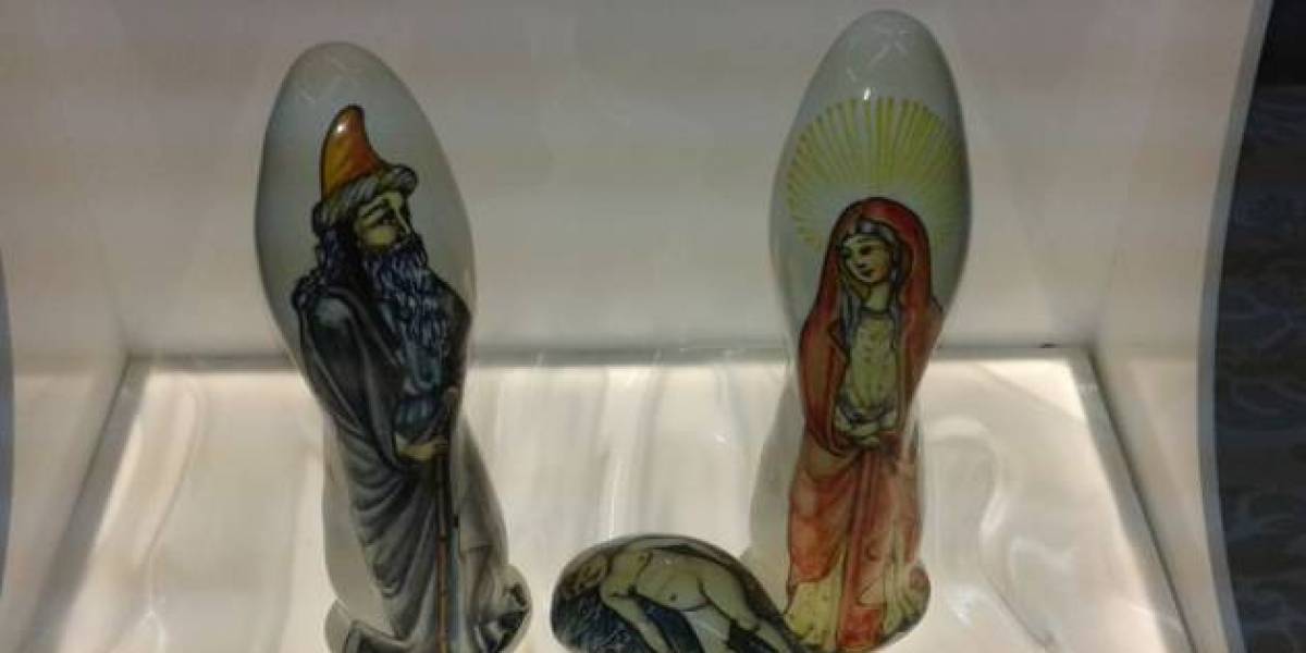 El belén de dildos del 'sex shop' de Talavera.