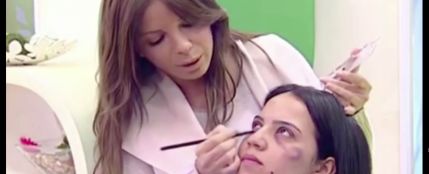  La televisión pública marroquí emite un tutorial de maquillaje para víctimas de violencia machista